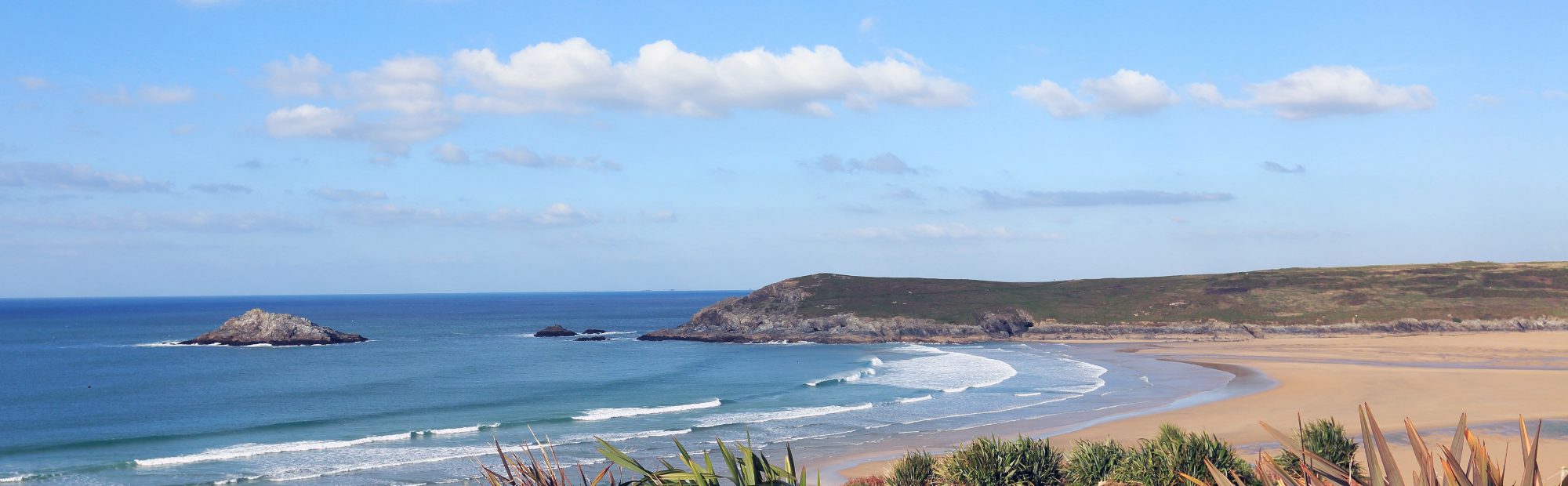 Crantock Bay Apartment Surf 15 view 2000x620 - Let your Accommodation