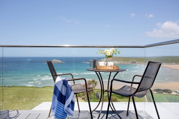 apartment 14 crantock bay holidays 2 600x400 - 14, Crantock Bay Apartments