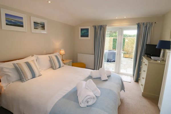rowan holiday cottage 15 600x400 - Rowan Cottage