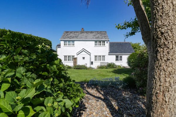 rowan holiday cottage 2 600x400 - Rowan Cottage
