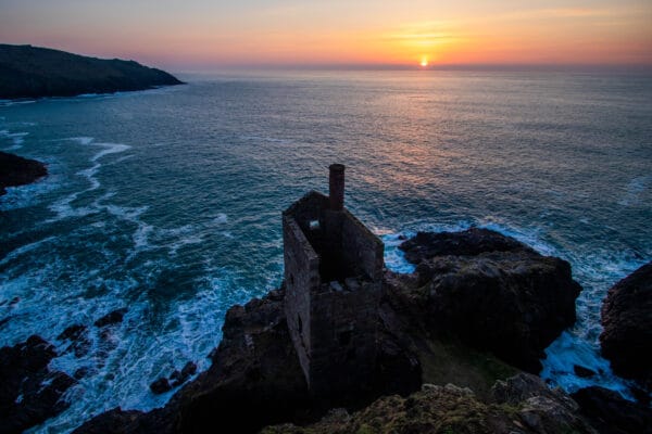 2 February Botallack Mine 600x400 - Swims, Coastal Walks & Comfort: Best stays for February Half Term in Cornwall